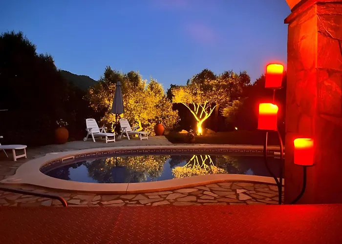 Sunshine Villa *