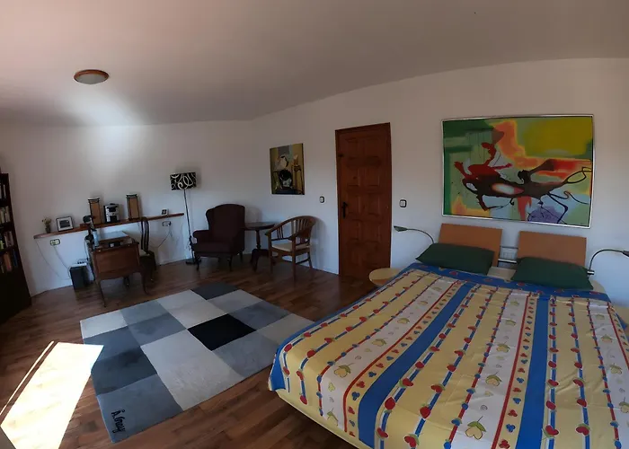 Villa Sunshine